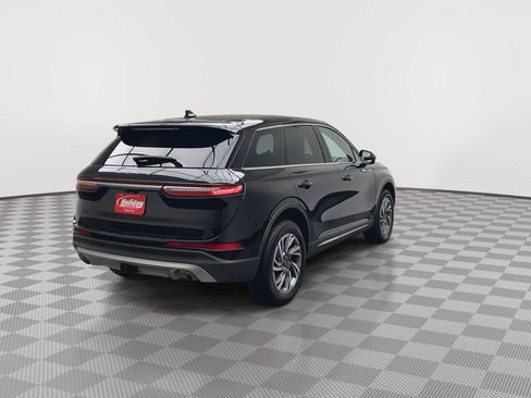 Used 2023 Lincoln Corsair AWD w/ Towing Package image 38