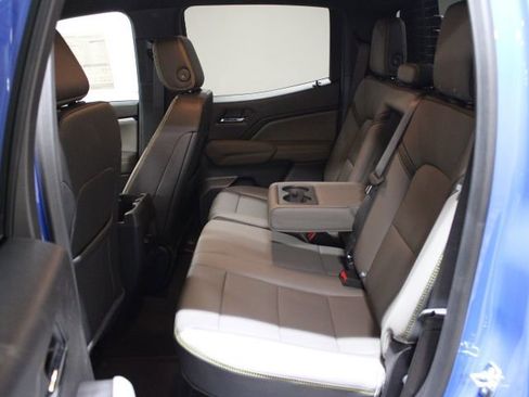 New 2026 Chevrolet Colorado ZR2 w/ Midnight Edition image 24