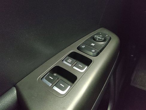 Used 2017 Kia Sportage LX w/ LX Popular Package image 27