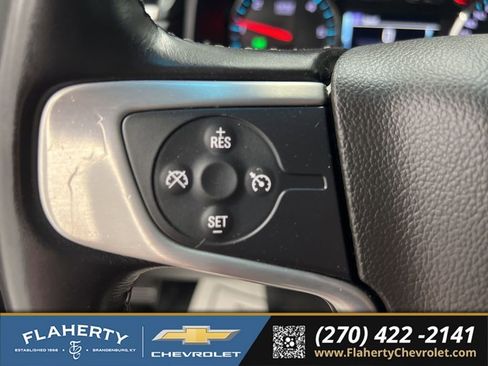 Used 2017 GMC Yukon SLE w/ SLE Value Package AWD/4WD image 25