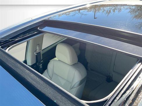 Used 2023 Nissan Murano Platinum w/ Cargo Package image 23