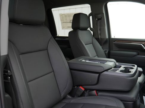 New 2026 Chevrolet Silverado 3500 LT w/ All Star Edition AWD/4WD image 21