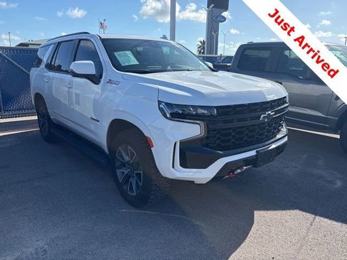 Used 2023 Chevrolet Tahoe Z71 w/ Luxury Package AWD/4WD image 9
