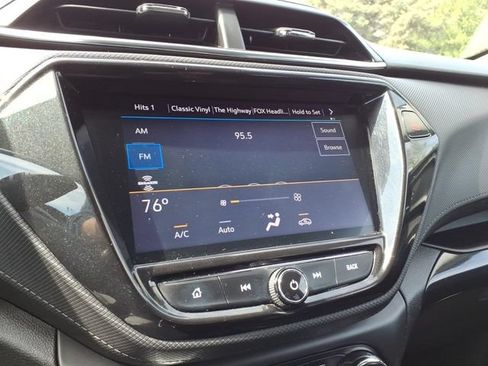 Certified 2023 Chevrolet TrailBlazer LT w/ Convenience Package FWD image 17