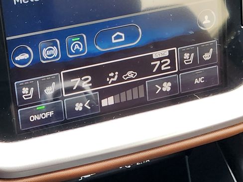 Certified 2022 Subaru Outback Touring image 16