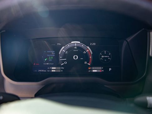 Used 2024 Toyota Tundra Limited image 13