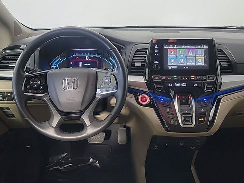 Certified 2019 Honda Odyssey Elite image 21