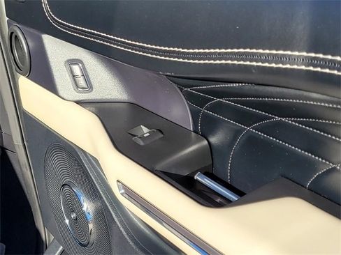 Used 2021 Ford Expedition Max Platinum image 12