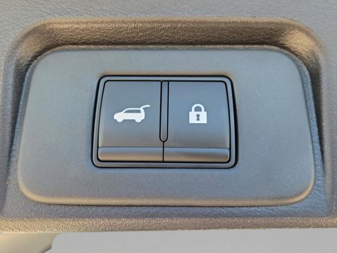 New 2026 Nissan Rogue SV FWD image 12