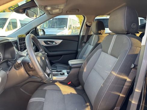Used 2025 Chevrolet Blazer LT FWD image 36