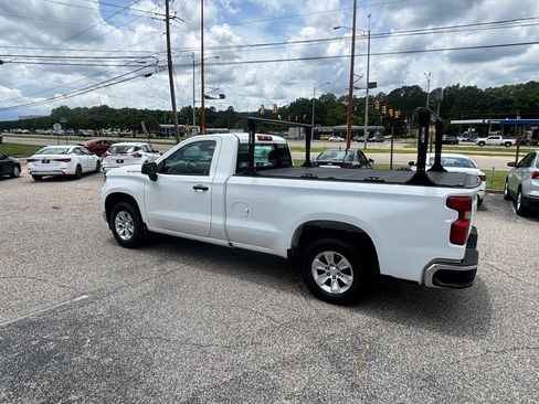 Used 2022 Chevrolet Silverado 1500 W/T RWD image 8