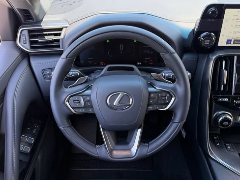 New 2026 Lexus LX 600 4WD w/ Luxury Package image 17