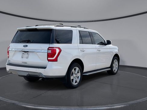 Used 2019 Ford Expedition XLT w/ Equipment Group 202A RWD image 11
