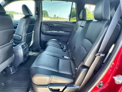 Certified 2023 Honda Passport Elite image 14