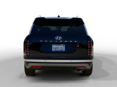 Certified 2026 Hyundai Palisade SEL FWD image 4