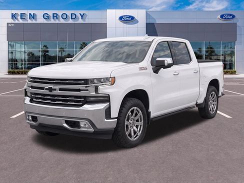 Used 2019 Chevrolet Silverado 1500 LTZ w/ LTZ Plus Package AWD/4WD image 8