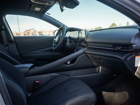 New 2026 Hyundai Elantra Sport FWD image 9