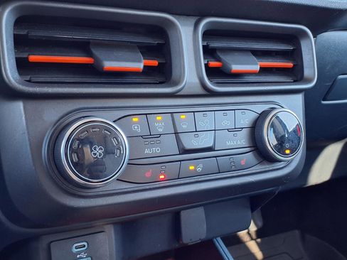 Used 2023 Ford Maverick XLT w/ Equipment Group 300A Standard image 12