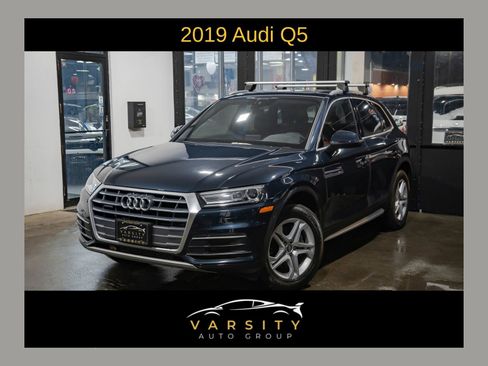 Used 2019 Audi Q5 2.0T Premium w/ Convenience Package image 1