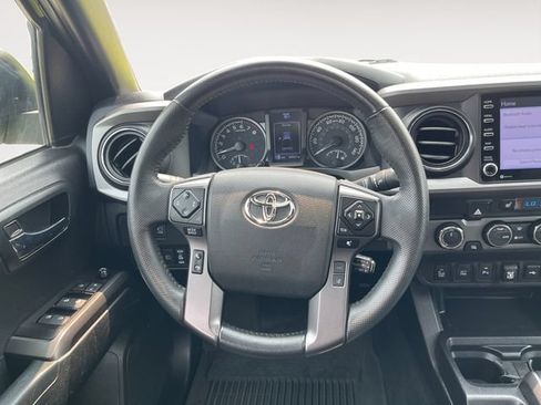 Used 2023 Toyota Tacoma TRD Off-Road w/ TRD Premium Off Road Package AWD/4WD image 12