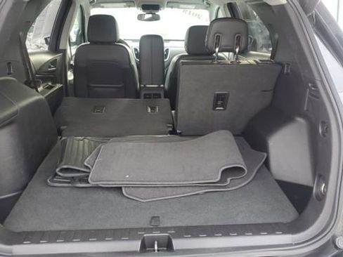Used 2018 Chevrolet Equinox Premier image 23