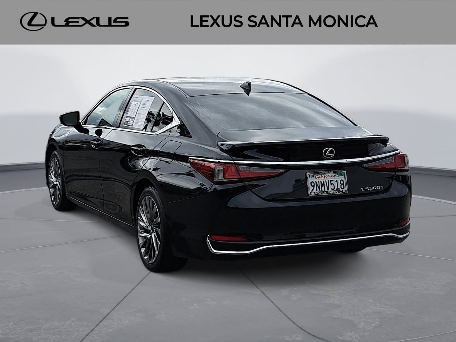 Used 2024 Lexus ES 300h w/ Accessory Package (Z1) FWD image 7