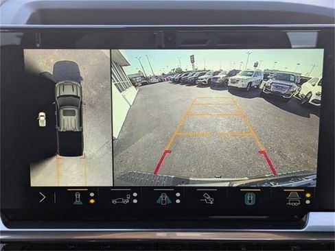 Used 2023 Chevrolet Silverado 1500 High Country w/ Technology Package image 26