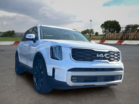 Certified 2024 Kia Telluride SX Prestige AWD/4WD image 2