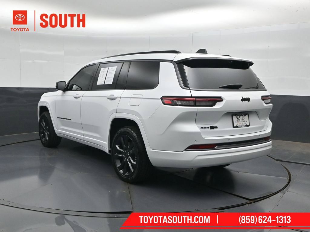 Used 2026 Jeep Grand Cherokee L Limited AWD/4WD image 8