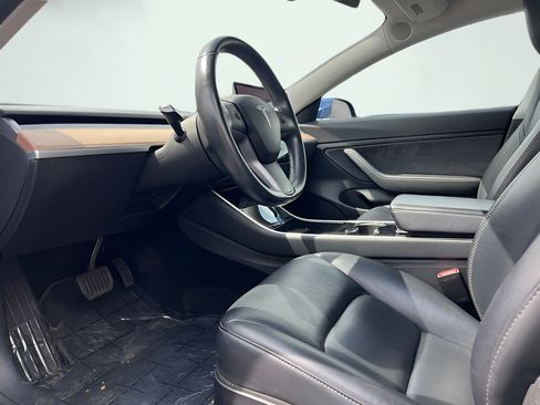 Used 2018 Tesla Model 3 Long Range AWD/4WD image 2
