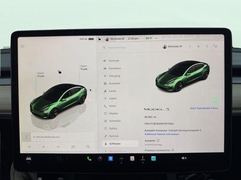 Used 2023 Tesla Model 3 Standard Range image 62