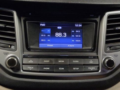 Used 2016 Hyundai Tucson SE FWD image 25
