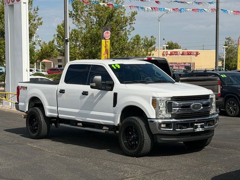 Used 2019 Ford F250 XLT w/ XLT Value Package AWD/4WD image 51