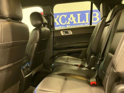 Used 2014 Ford Explorer Limited w/ Equipment Group 301A image 34