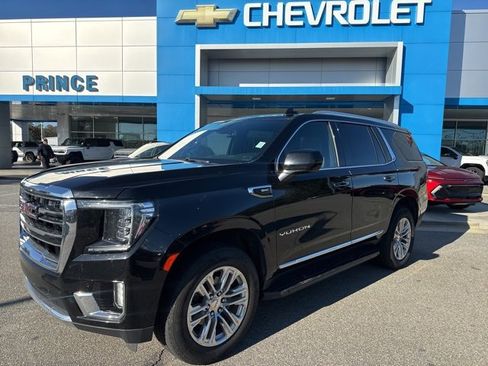 Used 2023 GMC Yukon SLT image 1