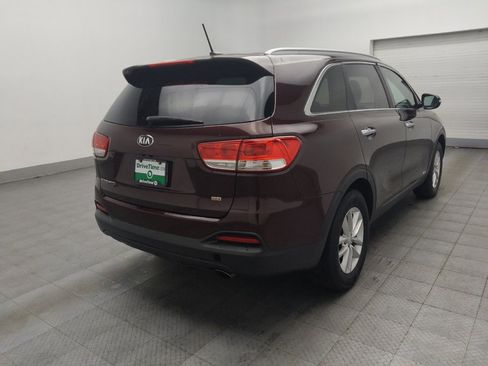 Used 2016 Kia Sorento LX AWD/4WD image 9