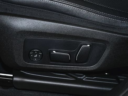 Used 2025 BMW X4 M40i w/ Premium Package AWD/4WD image 53