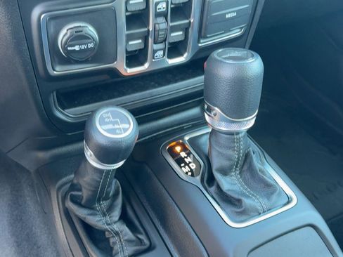 New 2026 Jeep Gladiator Sport image 16