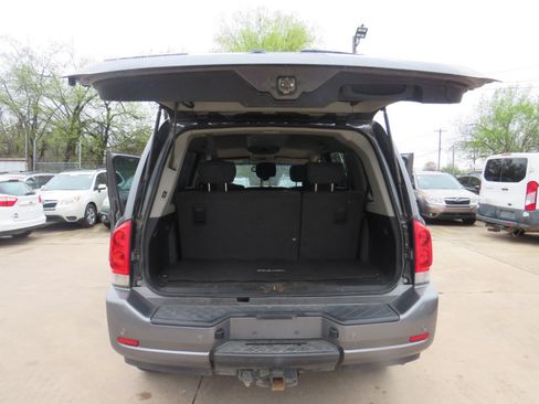 Used 2013 Nissan Armada SV image 28
