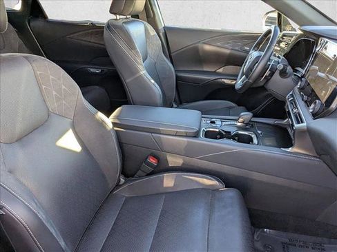 Certified 2025 Lexus RX 450h Luxury image 24