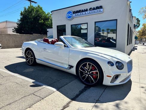 Used 2020 Bentley Continental GT image 12