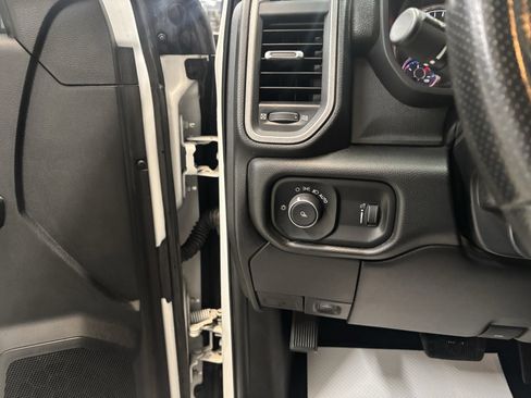 Used 2021 RAM 2500 Tradesman image 16