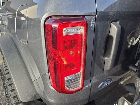 New 2025 Ford Bronco 4-Door image 33