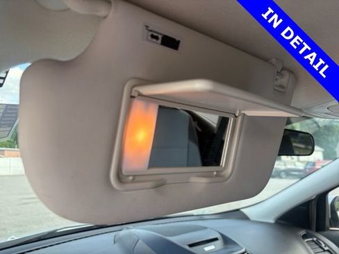 Used 2017 Ford Escape SE w/ Equipment Group 201A AWD/4WD image 32