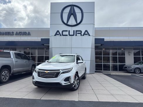 Used 2022 Chevrolet Equinox Premier FWD image 1