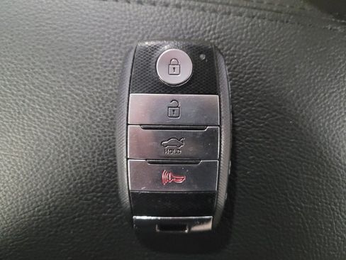 Used 2015 Kia Optima EX FWD image 32