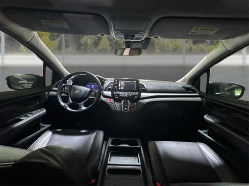 Used 2018 Honda Odyssey EX-L image 27