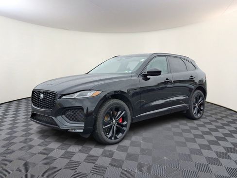 New 2026 Jaguar F-PACE R-Dynamic S image 1