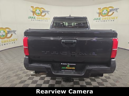 Used 2024 Toyota Tacoma TRD Sport w/ TRD Sport Premium Package AWD/4WD image 7