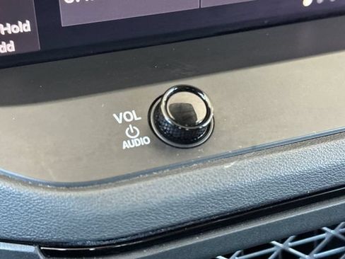 Used 2023 Honda Accord EX-L image 32